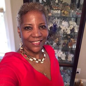 Meet your Posher, Jane